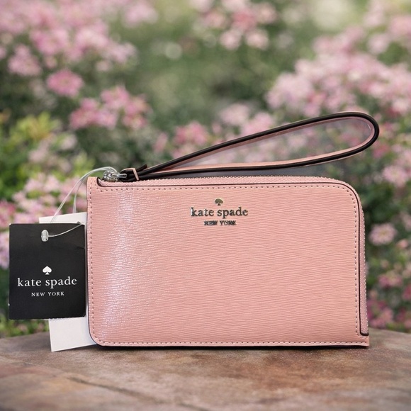 kate spade Handbags - Kate Spade New York Lucy Small Textured Patent Leather L-Zip Wristlet NWT